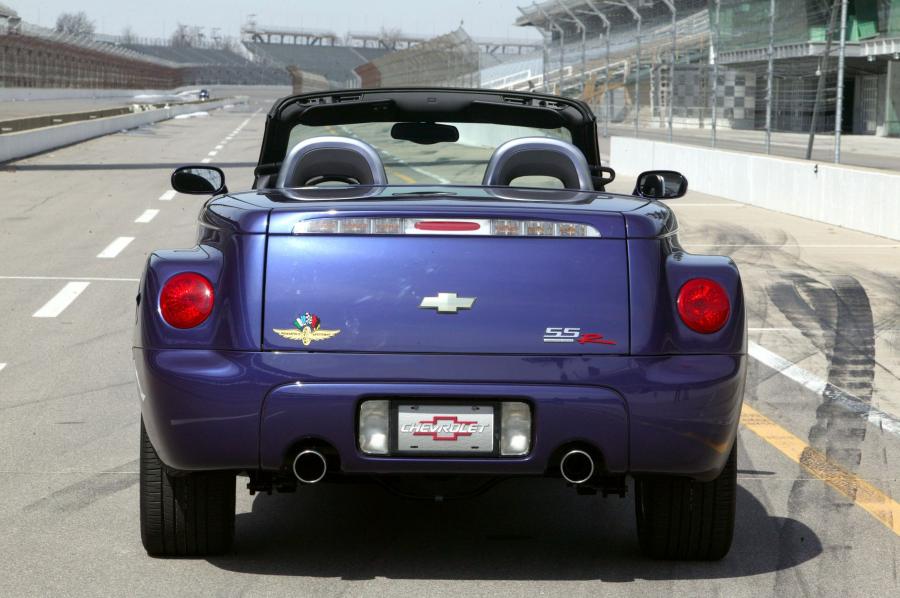  Chevrolet SS R Indianapolis Pace Car 2003 года  (фото 9 из 35)